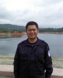 在中級法院工作時間