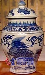 清康熙青花飛鳳麒麟紋將軍罐 清康熙青花飛鳳麒麟紋將軍罐