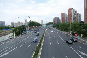 鳳台南路 鳳台南路