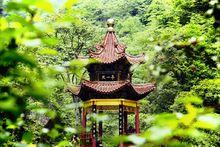 天一亭，黃花河內的一座涼亭