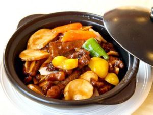 煲香橙牛仔骨 煲香橙牛仔骨