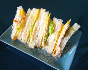 鮪魚芝士三明治 鮪魚芝士三明治