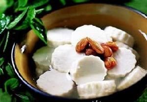 杏仁珍珠豆腐湯 杏仁珍珠豆腐湯