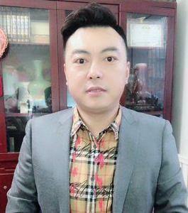 張文舉[長春市微享天下電子商務有限公司法定代表人]