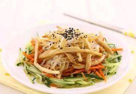 黃花菜炒黃瓜 黃花菜炒黃瓜