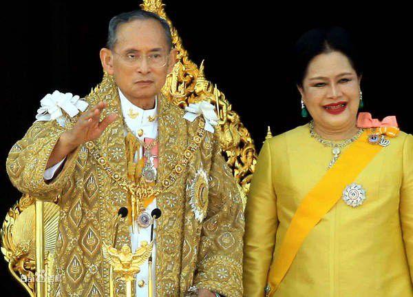 詩麗吉&middot;吉滴耶功圖集