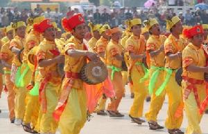 傣族象腳鼓舞 傣族象腳鼓舞