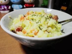 香腸土豆泥拌黃豆 香腸土豆泥拌黃豆