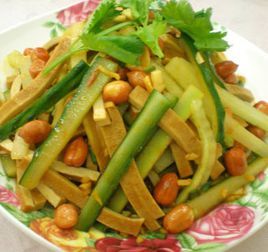 青瓜拌醬豆皮 青瓜拌醬豆皮