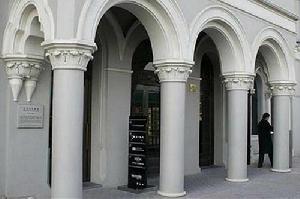 外灘6號的華美立柱