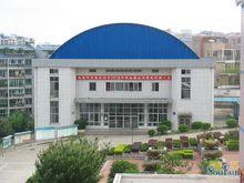 學生食堂（頂層是風雨操場）