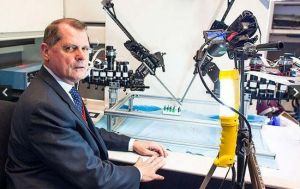 超前醫學提出者理察&middot;薩塔瓦