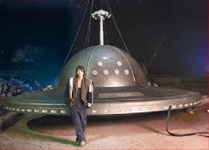 星爺精心炮製的秘密武器——飛碟