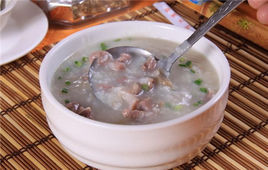 槐花柏葉丹皮粥 槐花柏葉丹皮粥