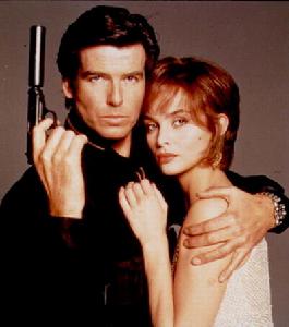 第17任 伊莎貝拉&middot;斯科露波《黃金眼》(Goldeneye) 1995年