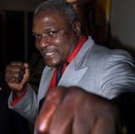 特雷沃·伯比克