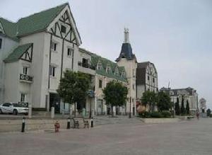 廣場明珠 廣場明珠