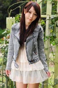 香坂百合 香坂百合