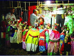 靖西壯族傳統提線木偶戲