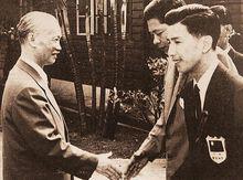 14K龍頭葛志雄（右一）