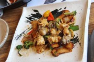 煮花生拌魚皮 煮花生拌魚皮