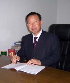 馬騰飛[蒙城一中校長]