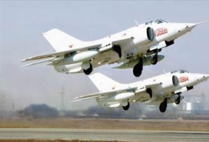 中國強-5強擊機 中國強-5強擊機