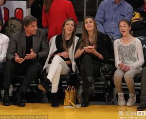 斯嘉麗·羅絲 斯嘉麗·羅絲