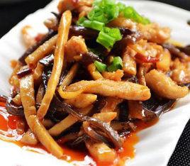 雲耳炒肉絲 雲耳炒肉絲