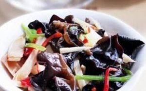 炒藕條木耳 炒藕條木耳