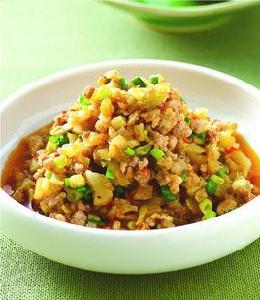 油悶鮮榨菜 油悶鮮榨菜