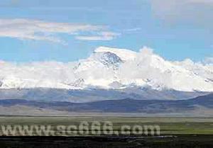 神女峰納木那尼 神女峰納木那尼