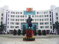 雲浮市鄧發紀念中學 雲浮市鄧發紀念中學