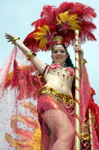 （圖）赫爾辛基第19屆桑巴狂歡節