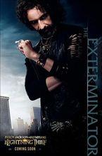 波西&middot;傑克遜與神火之盜[2010年美國電影]