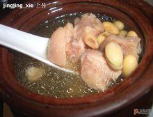 黃豆煨豬蹄