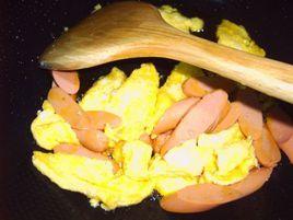 雞蛋火腿腸炒白菜 雞蛋火腿腸炒白菜