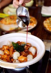 堂煮紅酒荔枝雞