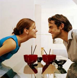 夢見另一半和異性吃飯做夢者人際關係出問題