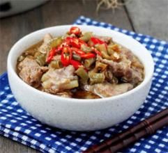 酸豇豆蒸排骨 酸豇豆蒸排骨