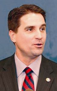 2007年度國會山最美50人“頭號美男子”布拉德&middot;艾斯沃斯