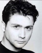 西蒙&middot;巴恩斯