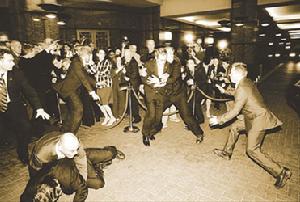 《總統之死》中布希遇刺的一幕