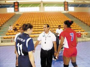 天津女排與多米尼加國家女排同場訓練