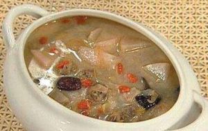 玉竹百合南杏鴟鴣湯 玉竹百合南杏鴟鴣湯