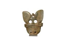 紅山文化時期玉獸面勾雲形佩