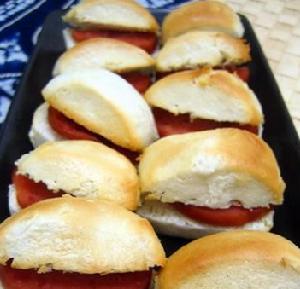 袖珍版肉加饃 袖珍版肉加饃