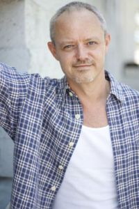 德斯蒙德·奧斯基 德斯蒙德·奧斯基