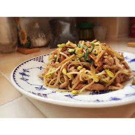 豆芽炒肉 豆芽炒肉