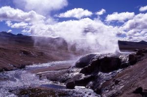 塔格加間歇噴泉 塔格加間歇噴泉